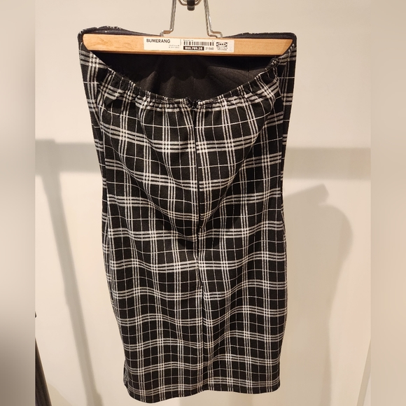 Black Plaid Strapless Mini Dress - Picture 2 of 3